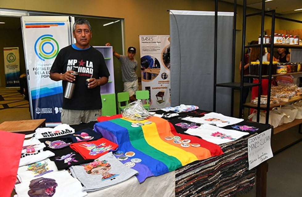 Elevarán tope de compras directas  de bienes de trabajadores de la economía popular