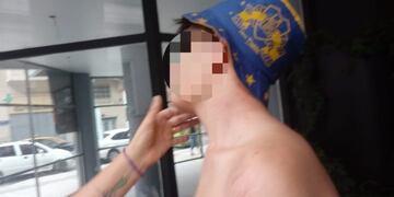 Un padre golpeó a un menor que festejaba el pase al quinto año