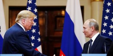 FILE - In this file photo taken on Monday, July 16, 2018, U\u002ES\u002E President Donald Trump, left, shakes hand with Russian President Vladimir Putin at the end of the press conference after their meeting at the Presidential Palace in Helsinki, Finland\u002E U\u002ES\u002E special counsel Robert Mueller has yet to release his report about Russian meddling in the 2016 U\u002ES\u002E presidential election, but Moscow has already rehearsed its response, dismissing Mueller's investigation as part of the U\u002ES\u002E political infighting\u002E (AP Photo/Alexander Zemlianichenko, File)