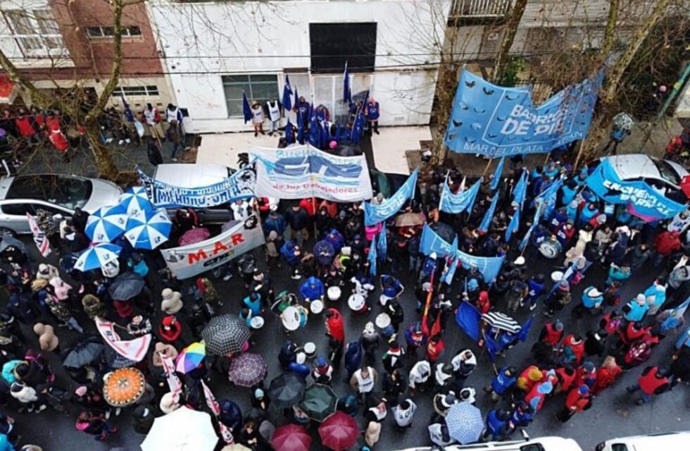 Organizaciones sociales esperan a funcionarios nacionales para arrancar la mediación