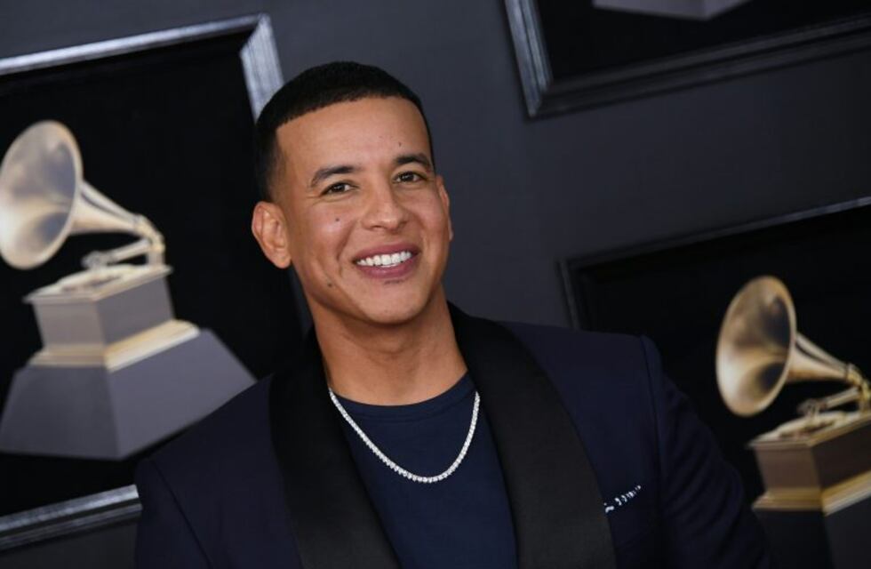 Se disfrazó de Daddy Yankee, entró al hotel del cantante y le robó dos millones de euros