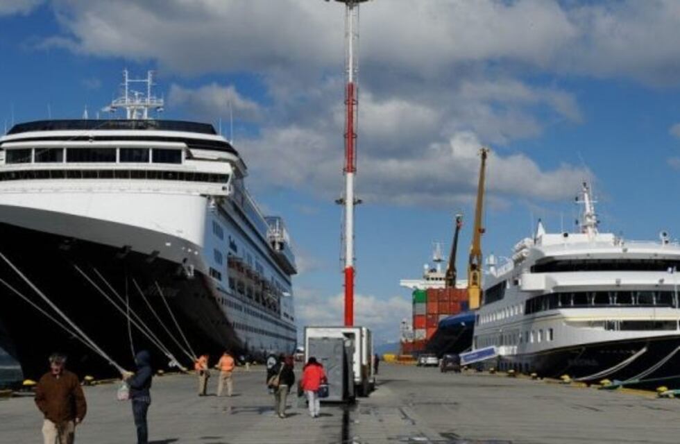 Reactivación de turismo, temporada de cruceros 20/21 y medidas sanitarias en la provincia