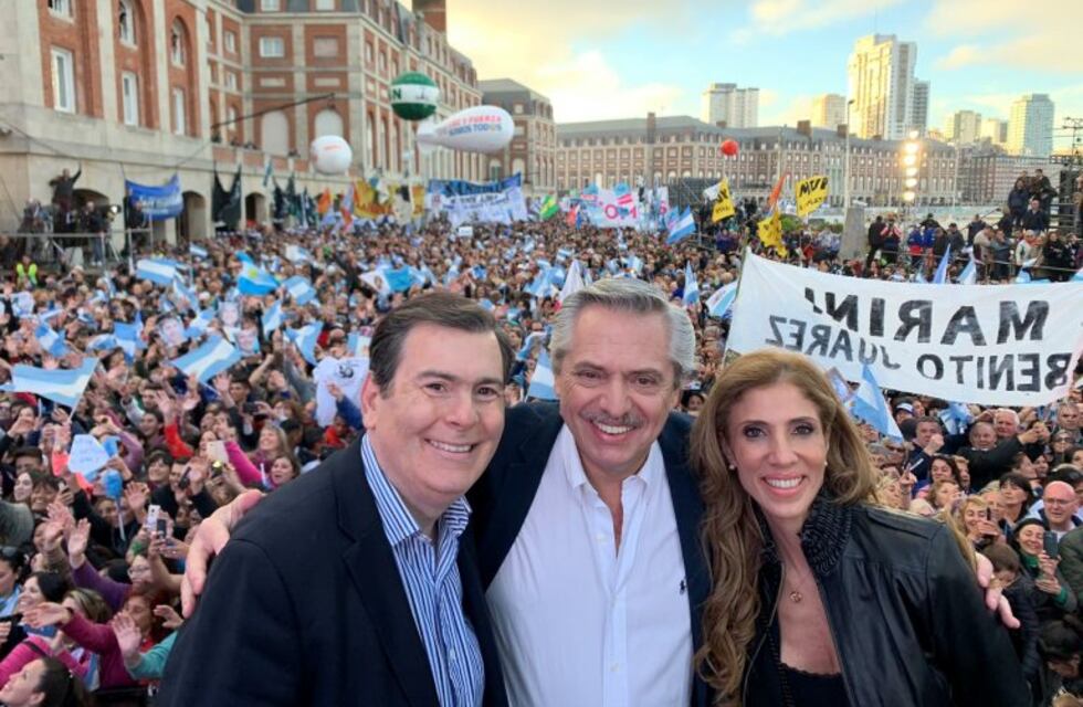 Gerardo Zamora y Claudia de Zamora acompañaron el cierre del Frente de Todos en Mar del Plata