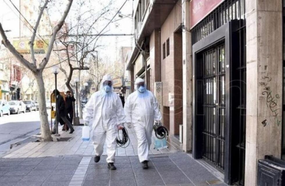 El gobierno local estudia el decreto que restringe la circulación en Capital y Rawson