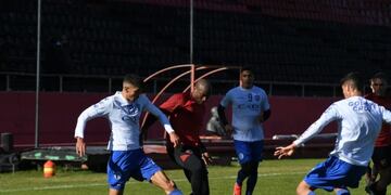 Newell's derrotó 2 a 0 a Godoy Cruz en un amistoso (@CANOBoficial)