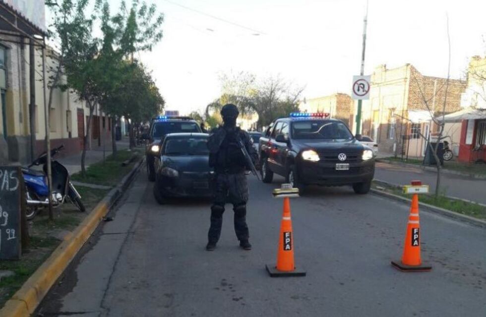 Detuvieron a una pareja en Traslasierras por presunta venta de drogas