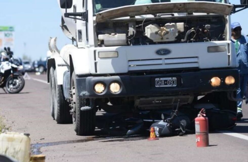 Fuerte choque en el Acceso Sur