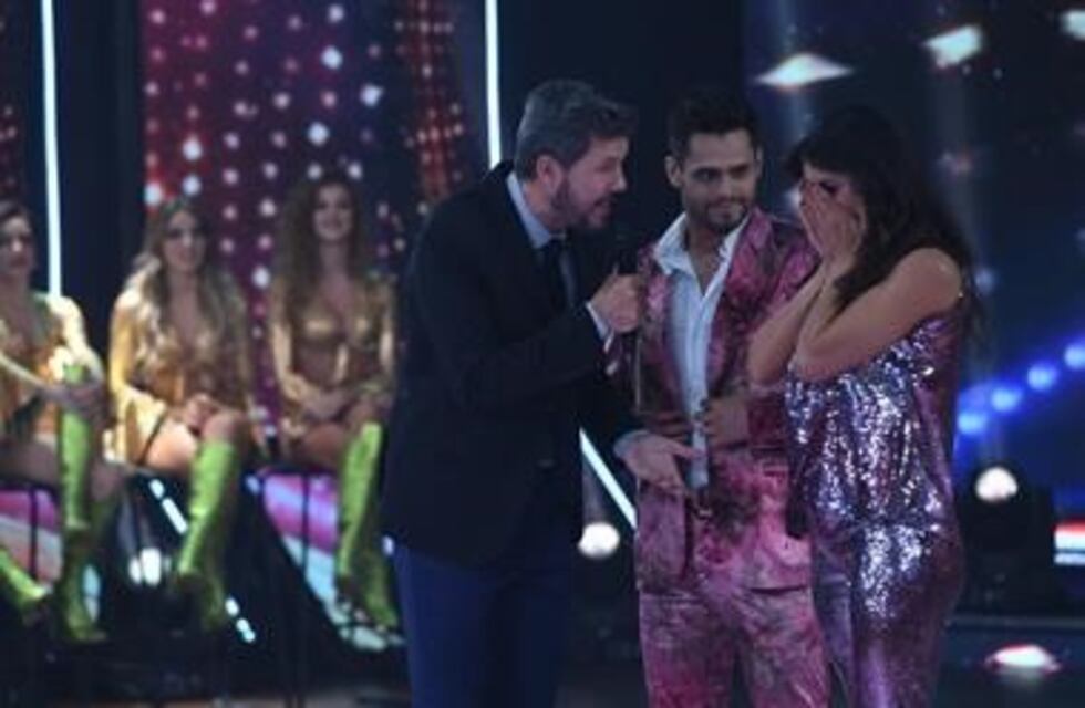 Flor Marcasoli cruzó a Laurita Fernández en la pista