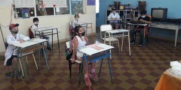 Los establecimientos funcionan bajo protocolo sanitario en localidades con bajo riesgo de contagio\u002E (@merioconvos)