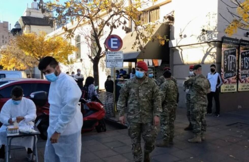 De los nuevos casos confirmados de coronavirus, 16 son de la zona del Mercado Norte