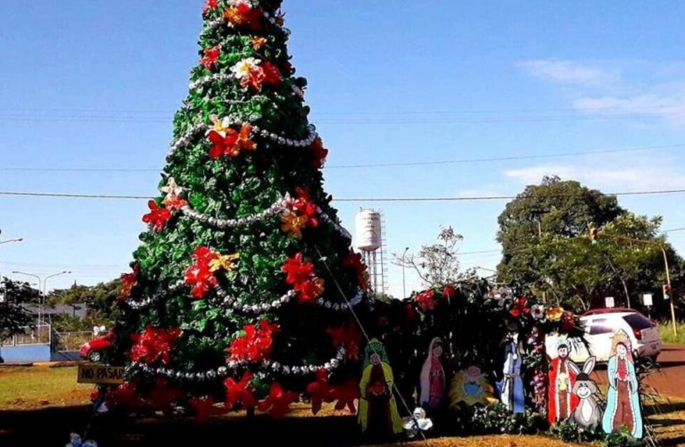 Navidad: vecinas decoran la Avenida Italia de Oberá