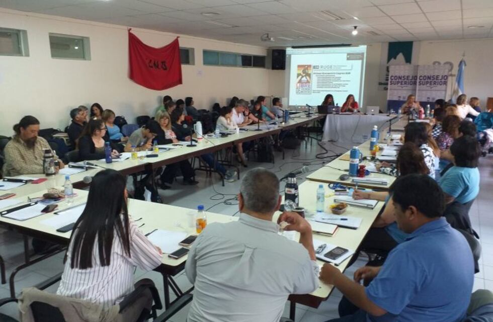 La comisión de género presentó informe ante el consejo superior de la Universidad