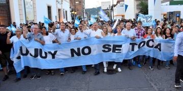 Marcha #Jujuy No Se Toca, en San Salvador de jujuy