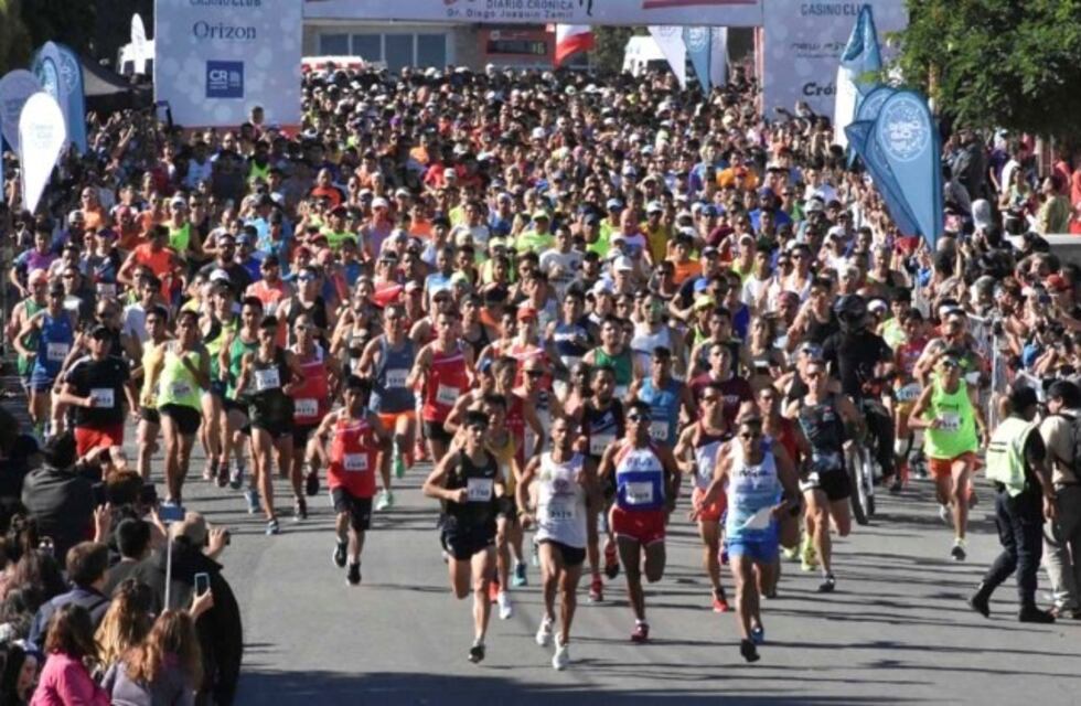 El peruano Ccanto y la cordobesa Rosa Godoy se quedaron con la corrida de Crónica