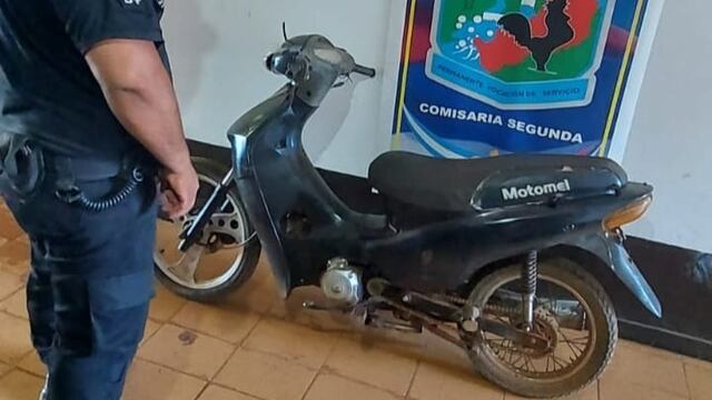 Secuestran motocicleta robada en Puerto Iguazú.