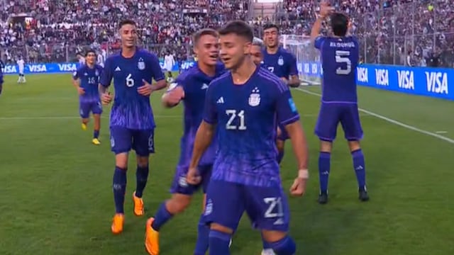 Maestro Puch festeja su gol ante Nueva Zelanda. (Captura).
