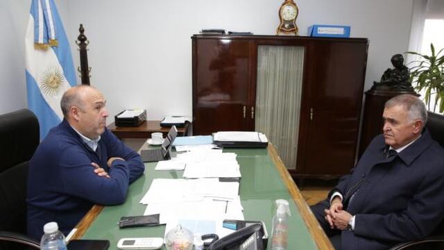 Transporte público: Jaldo gestiona subsidios en Buenos Aires