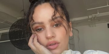 Rosalía mostró el excéntrico regalo que le hicieron sus fans y causó furor en TikTok