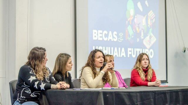 Presentaron el programa municipal de becas “Ushuaia Futuro”