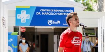 Facundo, el hijo de Marcelo Hoffman, presente en el acto de imposición de nombre al centro de rehabilitación post covid en San Rafael.