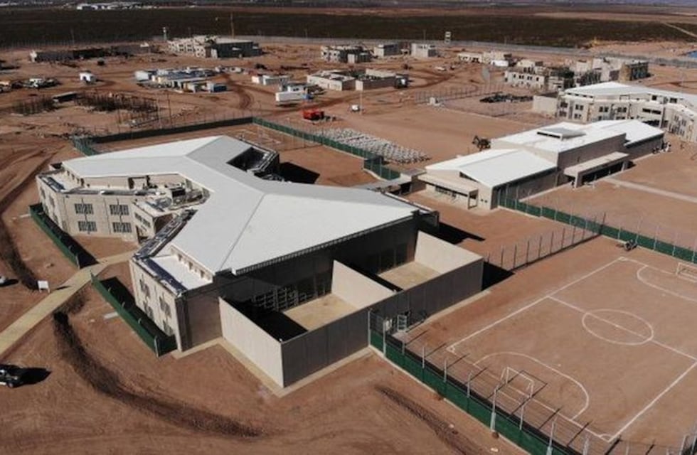 Importante operativo para trasladar a las 90 internas de la cárcel de El Borbollón al de Almafuerte II