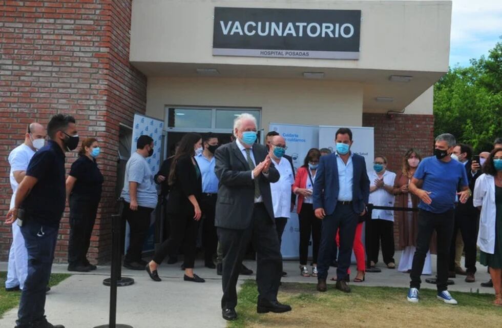 Ginés González Garcia reiteró que solo el 1% presentó reacciones adversas leves a la Sputnik V