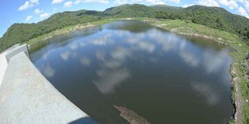 LA QUEBRADA. El dique que no puede crecer (La Voz/Darío Galiano).