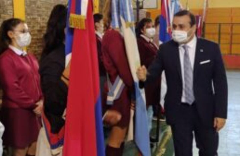 Herrera Ahuad estuvo en Dos de Mayo por el aniversario del municipio y destacó el rol de los vacunadores en Misiones