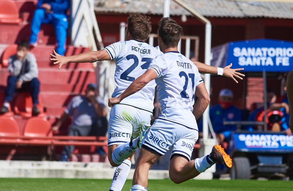 El Talleres rompe rachas del Cacique Medina, cada vez más arriba