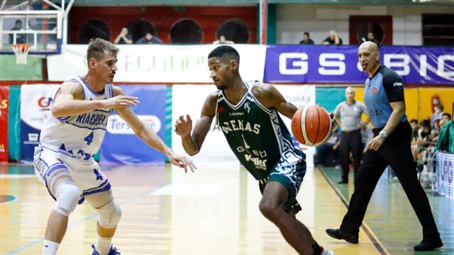 Mosley, decisivo para el triunfo de Atenas (Foto: German Ruiz / Prensa Atenas).