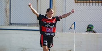 Sporting ganó a Petroquímicos 2 a 1 y ganó el derecho a jugar la final para ascender a Primera. (Foto: Rodrigo Nistal).