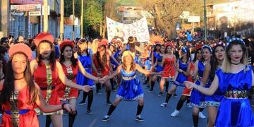 Estudiantina Unquillo (Foto:El Milenio)