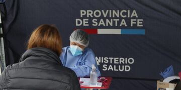 Santa Fe tuvo 2\u002E519 casos de coronavirus y Rosario volvió a superar los mil (Gobierno de Santa Fe)