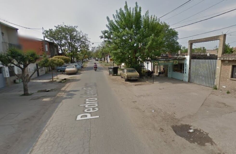 Encontraron muerto a un hombre en una vivienda incendiada de barrio Azcuénaga