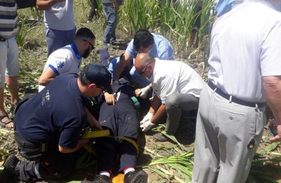 Sobre el copiloto que se eyectó: "Se paró solo y estaba consciente"