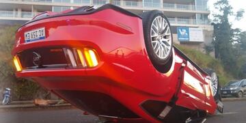 Mustan volcò en la Costanera