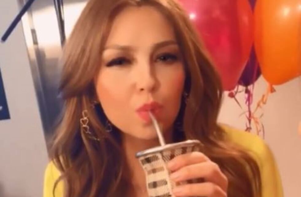 Así reaccionó Thalía al probar el mate argentino por primera vez