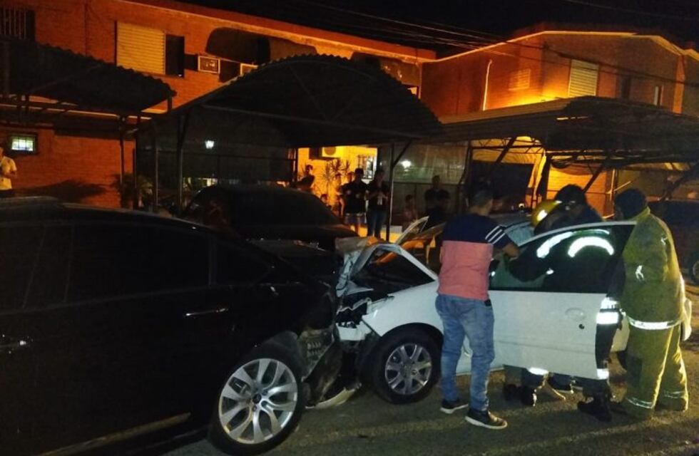 Violento choque en una esquina de muchos accidentes