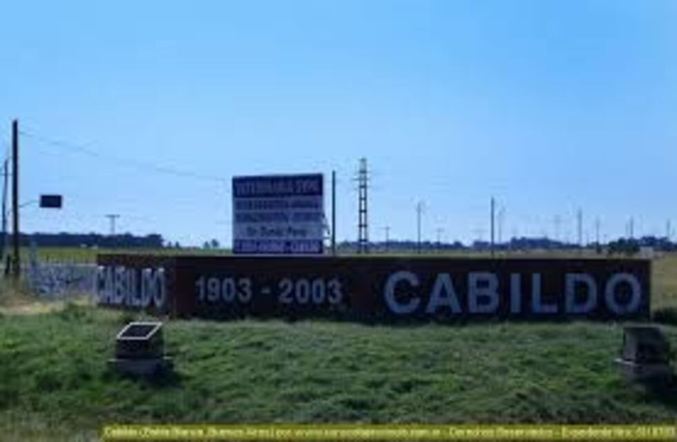 Gay participó del 116º aniversario de Cabildo