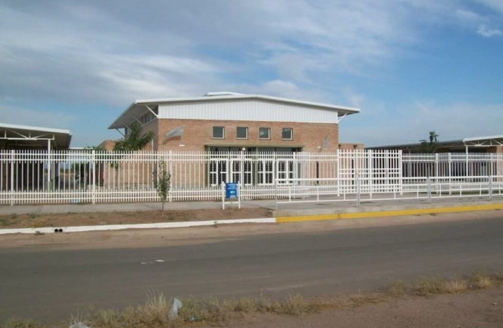 Milagro: Estudiante agredió a su compañera en plena clase