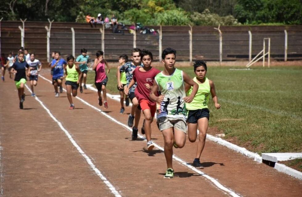 El sábado los niños obereños participarán de la Carrera de Cross Country