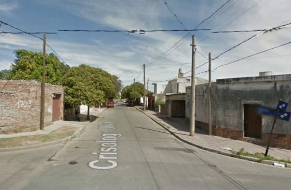 Bajó del colectivo en el que viajaba para evitar un robo y detener a un delincuente