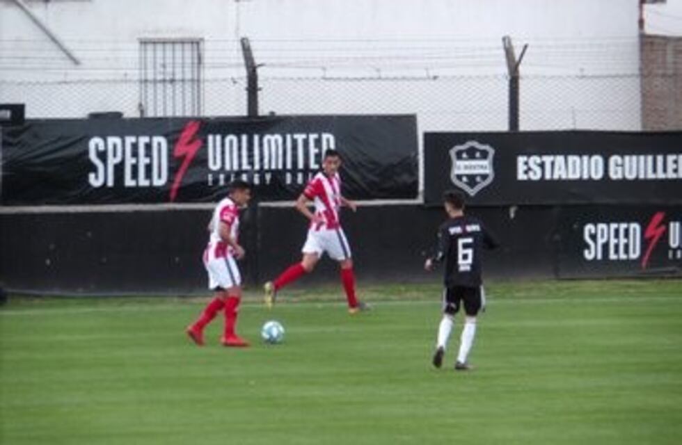 Martín Pino, delantero de Instituto: "Era un partido para ganar"