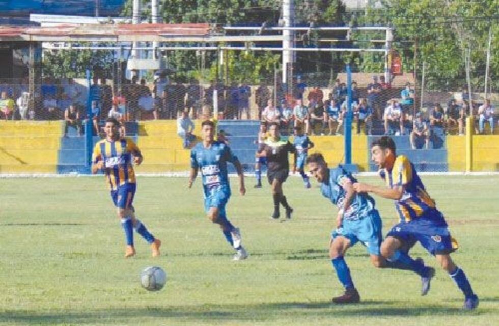 Fútbol: en un aburrido partido, Defensores de la Plata y Américo Tesorieri empataron