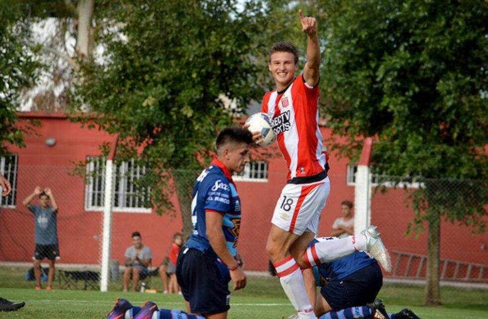 Independiente Rivadavia sumó al "clon" de Martín Palermo