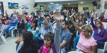 Docentes privados aceptaron la propuesta salarial de la Provincia\u002E