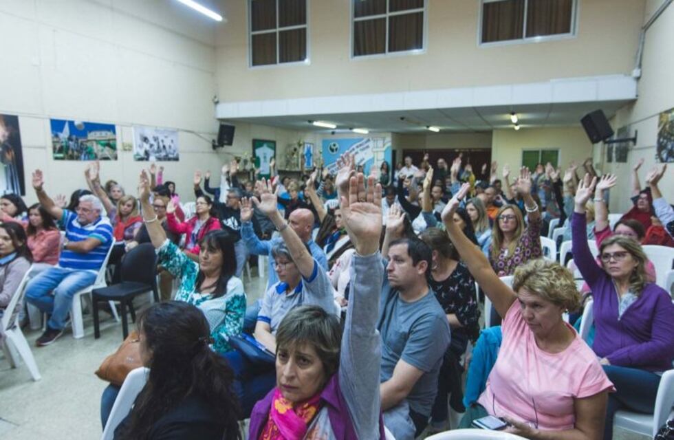 Docentes privados aceptaron la propuesta salarial del Gobierno