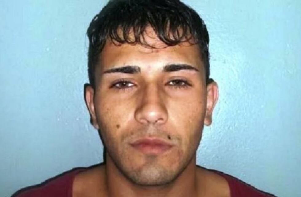 Un policía se sacó una selfie con el preso que se había escapado de la cárcel de Boulogne Sur Mer