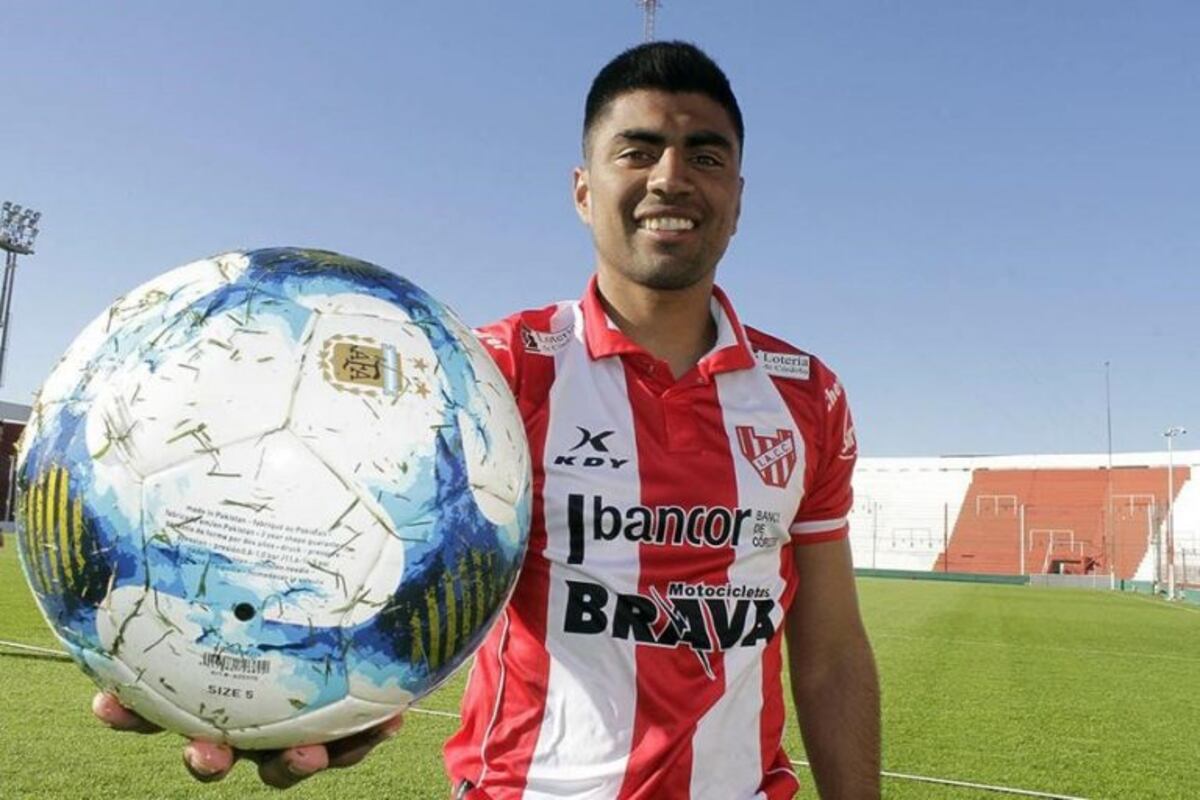 El Maxi cambia de barrio\u002E De la Gloria, a defender los colores Albicelestes\u002E