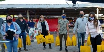 Muchas personas asistieron este fin de semana a realizar sus compras a la tradicional Feria de Ugarteche\u002E